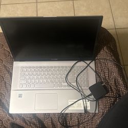 Asus Vivobook 17