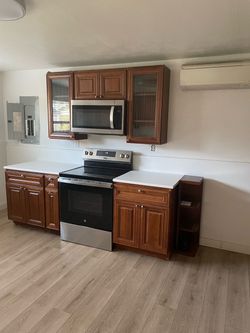 Kitchen cabinets 650.00