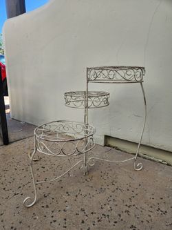 Foldable Plant Stand