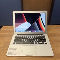 13 Inch MacBook Air*1.8Ghz Intel Core i5*128GB SSD*8GB RAM