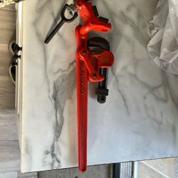 Rigid Leverage Wrench