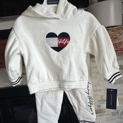 Tommy Hilfiger Sweatshirt And Pant Set 12 Month
