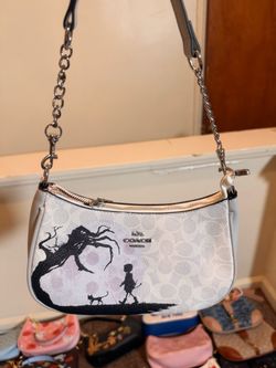 Coach Signature Coraline Graphic Chain Shoulder Bag