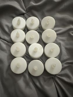 Set Of 12 LED Tealight Candles