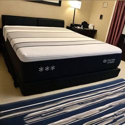 Queen Size Mattress Serta iSeries Hybrid Of 14 Inches Thick Firm New From Factory Same Day Delivery  🚚 