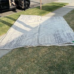 Rug 9/12 Feet