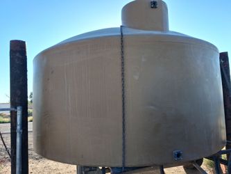 4000 gallon water tank