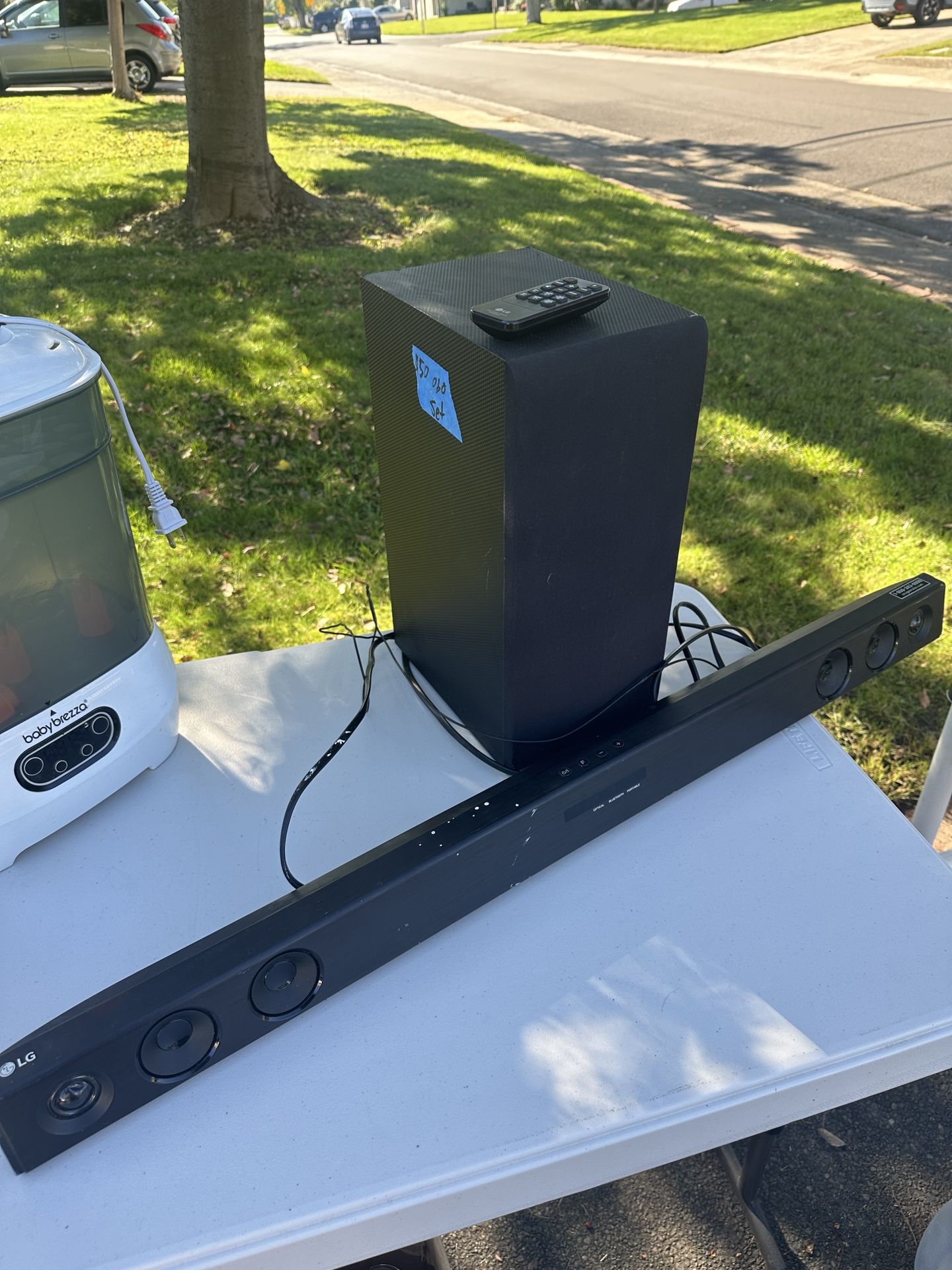 LG Bluetooth Sound bar and Subwoofer