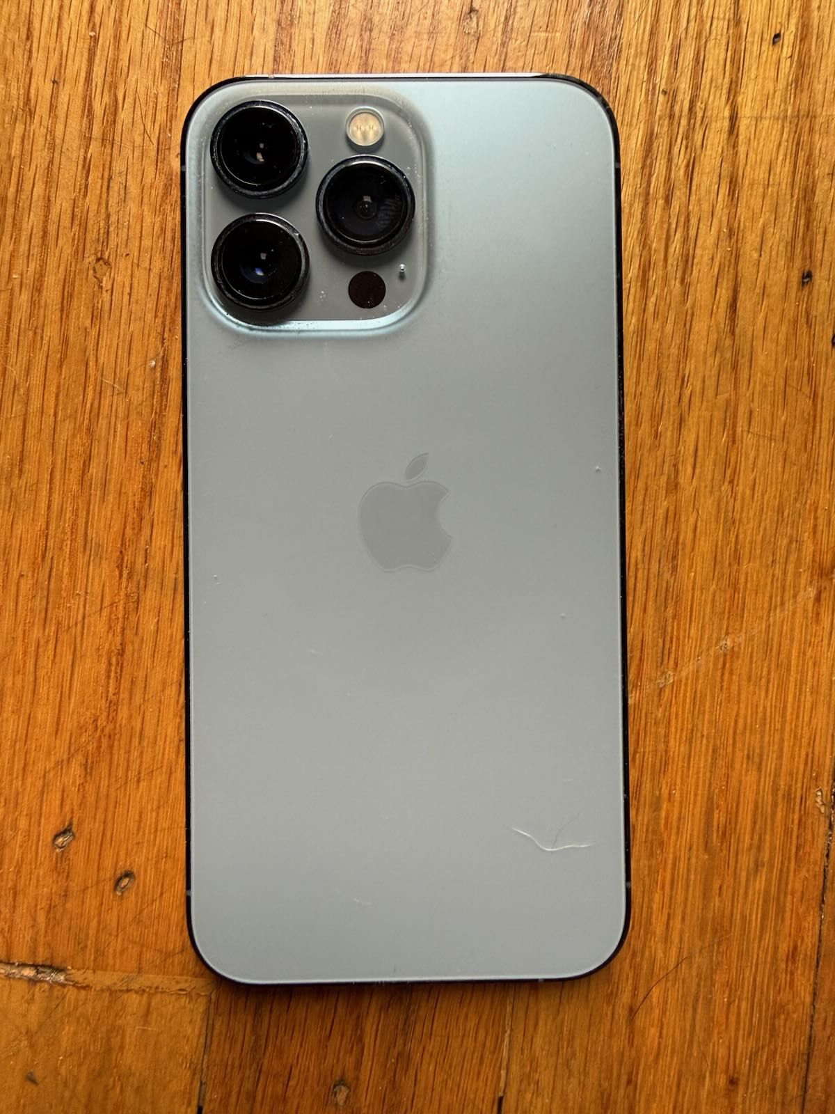 iPhone 13 Pro Sierra Blue