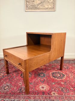 Vintage Mid-Century John Stuart for Mount Airy Janus Collection Walnut Nightstand / Side Table