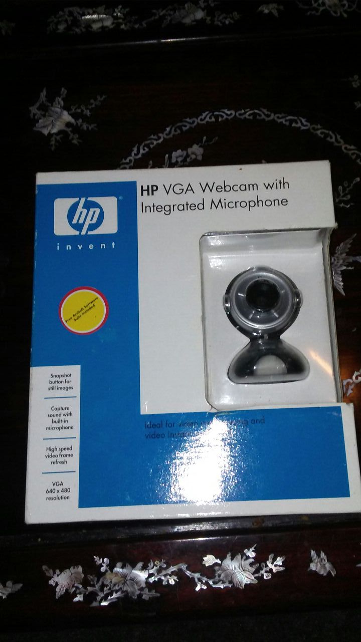 Hp Web cam with integrated microphone