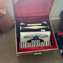 Accordion Candido