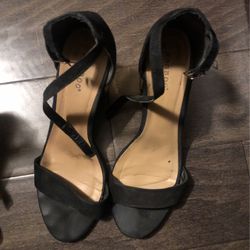 BAMBOO woman’s Size 10 Block Heel