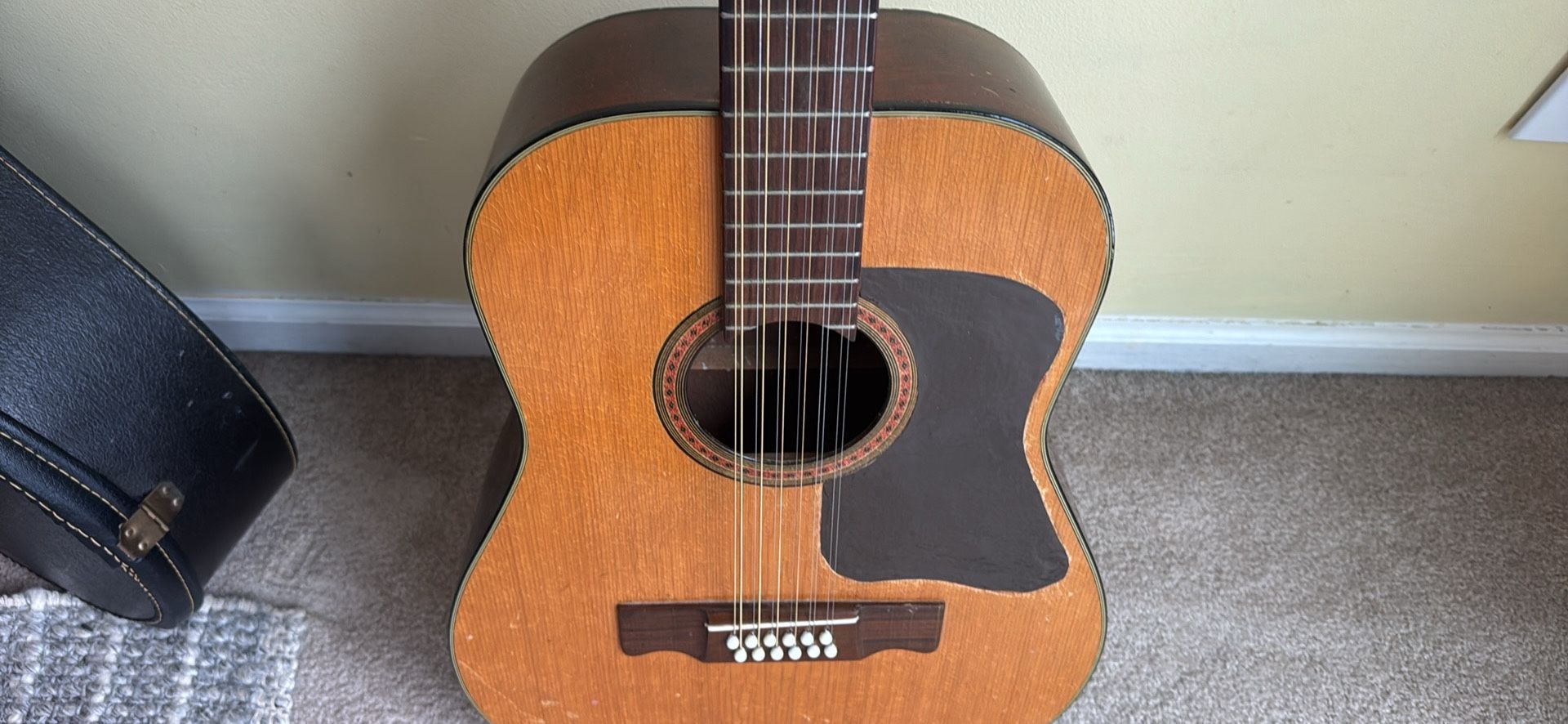 Favilla Acoustic Guitar Vintage