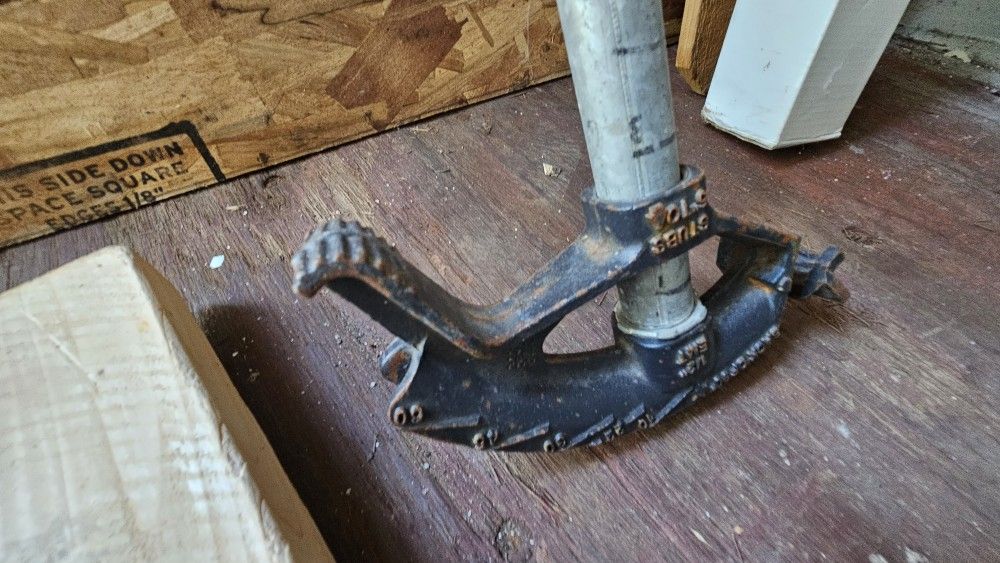 Pipe Bender For Metal Piping