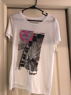NY juniors XL Aeropostale shirt