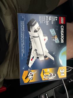 Lego creator Space Shuttle