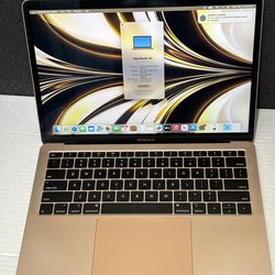MacBook Air 13  2019 i5/8gb ram /128 gb ssd gold