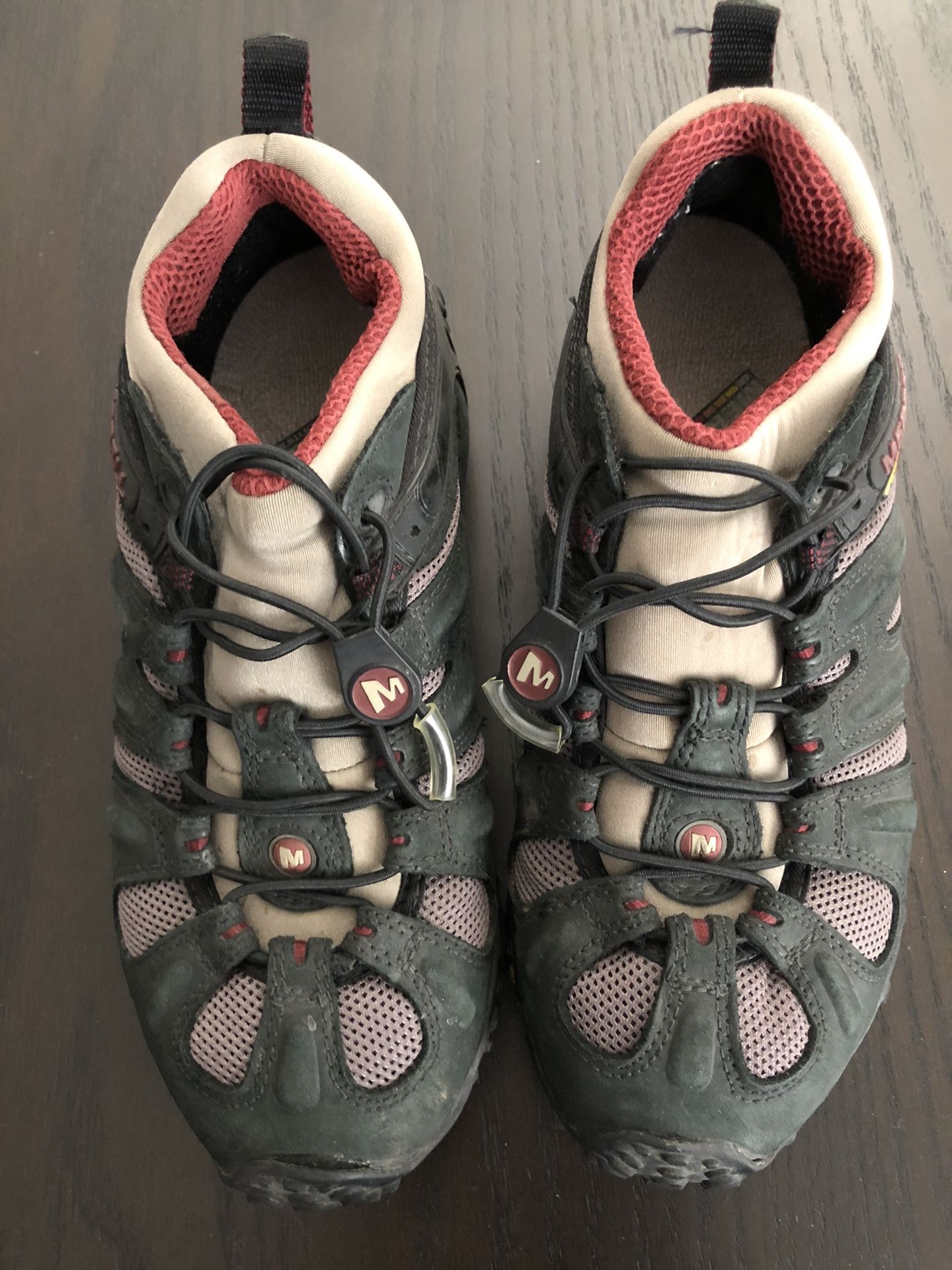 Merrell Chameleon Hiking Boots (7.5)