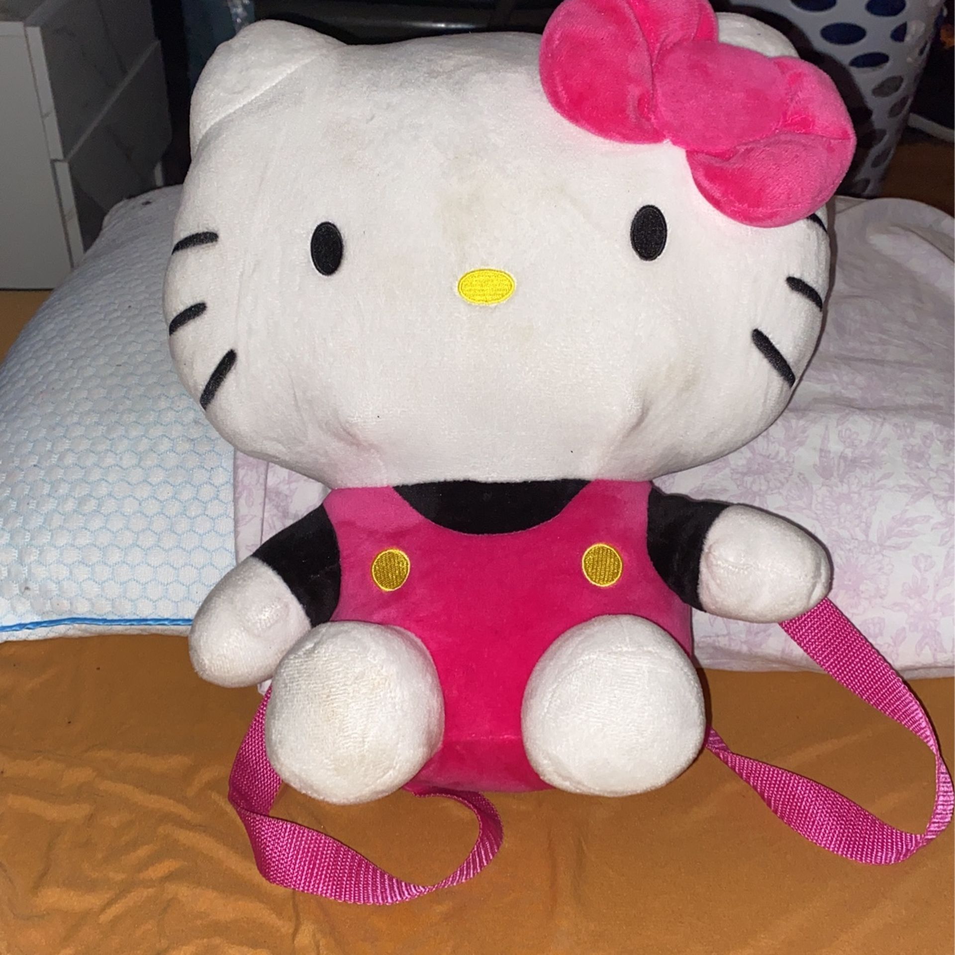 Hello Kitty Backback