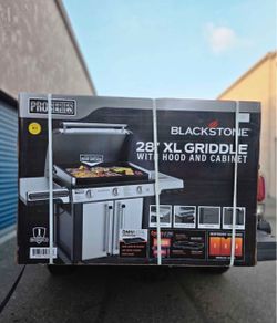 Blackstone Pro Series Outdoor Griddle, 28 Inch