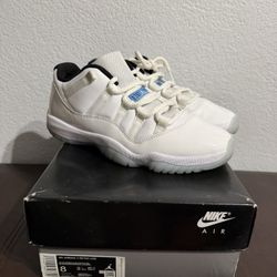Jordan 11 Low Legend Blue Size 8