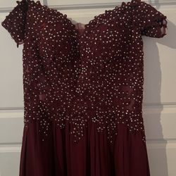 BURGANDY PROM DRESS