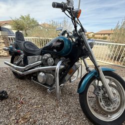 1992 Honda Shadow VT1100C