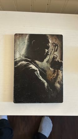 Black ops 2 limited edition case for Xbox 1 and Xbox 360. Your xbox one will be able to play it and works online also.