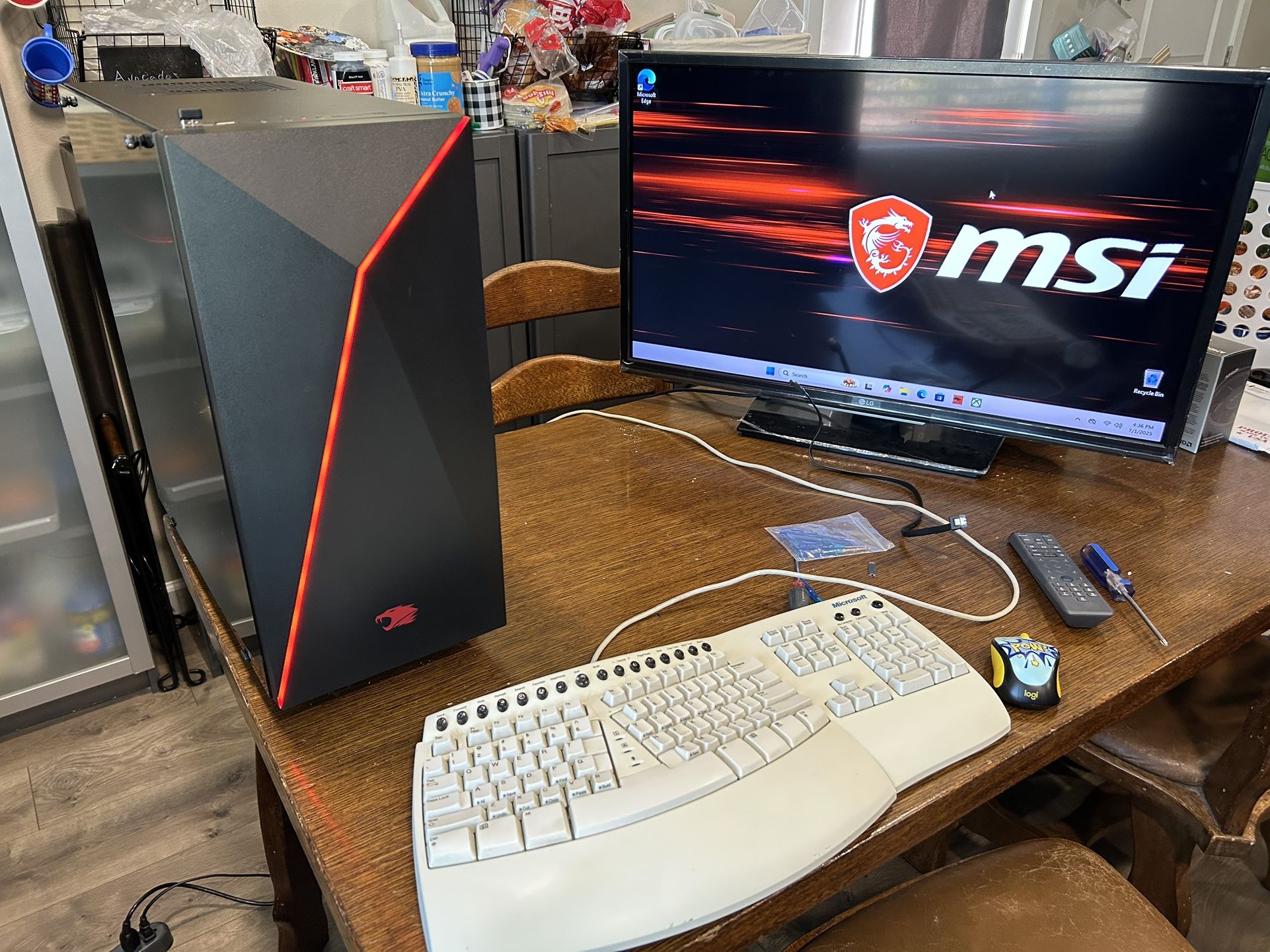 32” LG TV