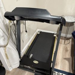 Treadmill 