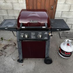 Brinkman Ourdoor Cooking BBQ 4 Burner Propane Gas Grill for Barbecue Cooking with Side Burner, Lid, Wheels, Shelves