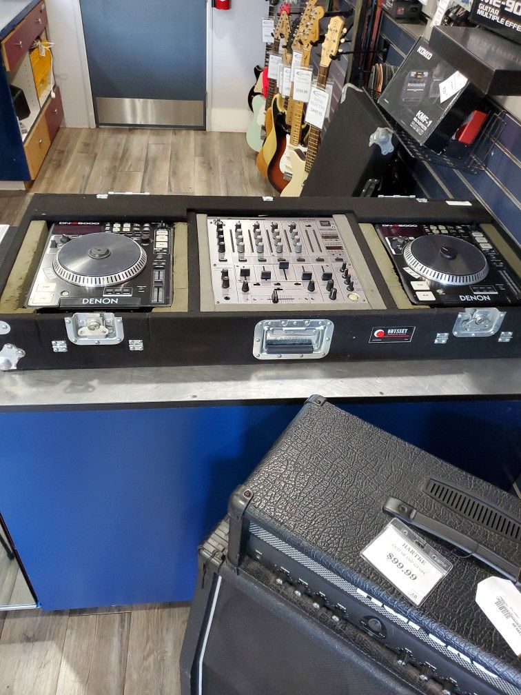 DJ 🎛TURNTABLE🎚