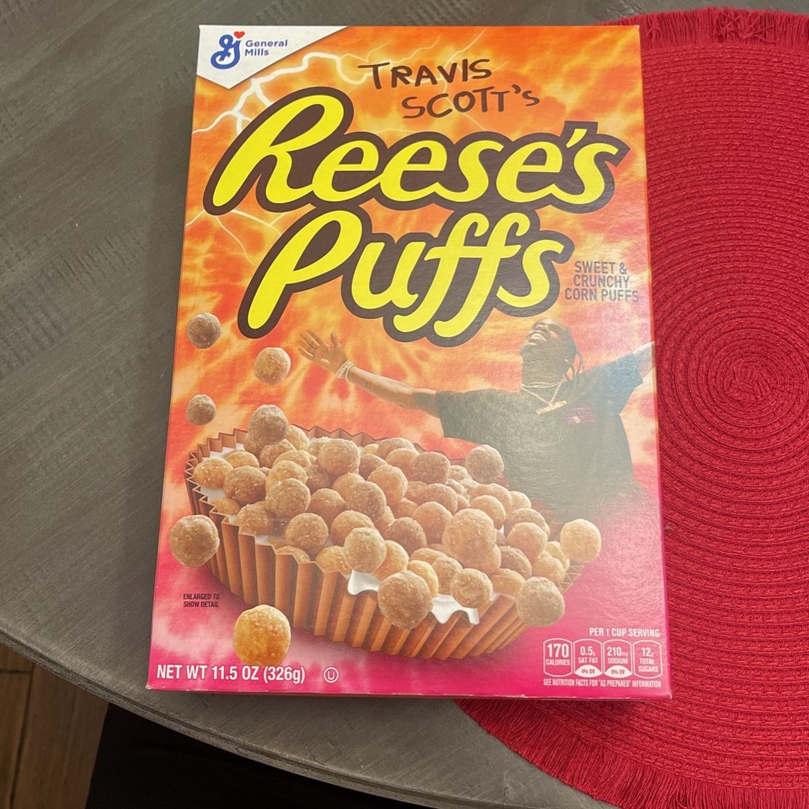 Travis Scott Reese’s Puffs Box