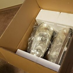 Honda Civic OEM headlights 2004 - 2005