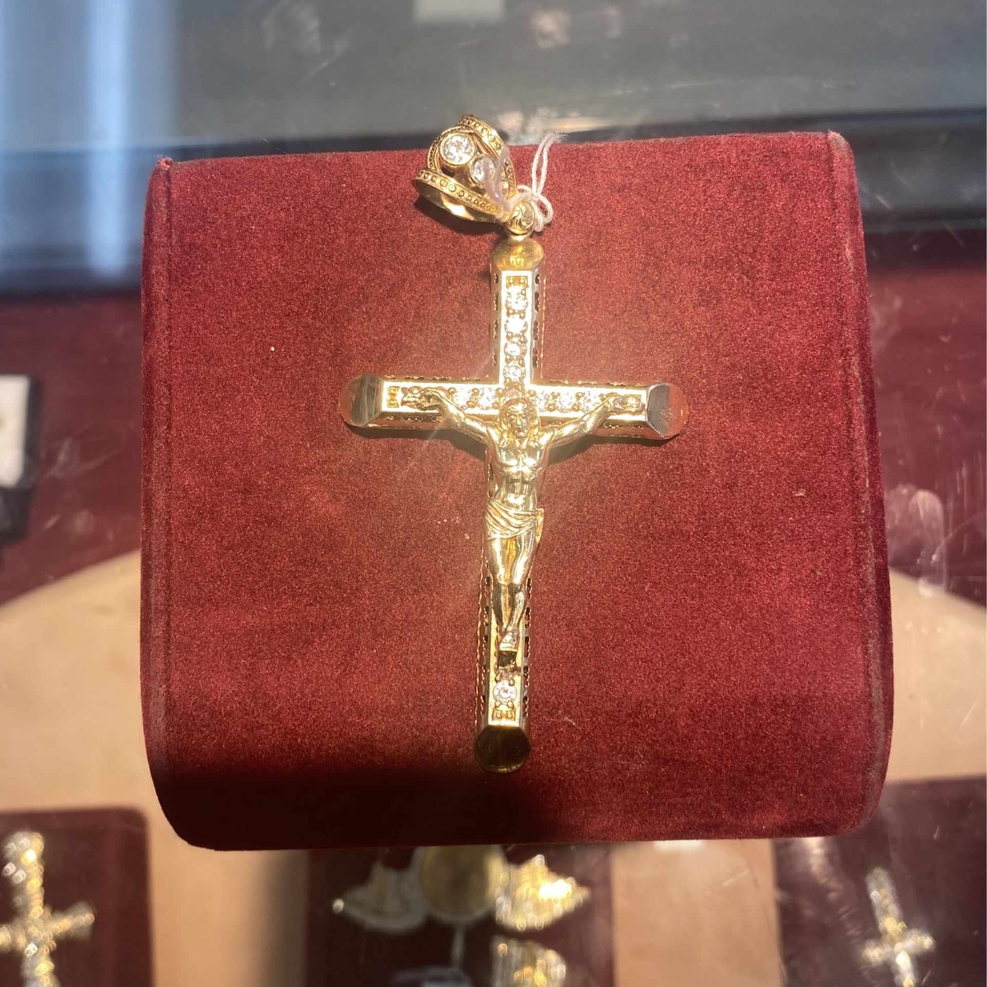 10k Gold Cross Pendant