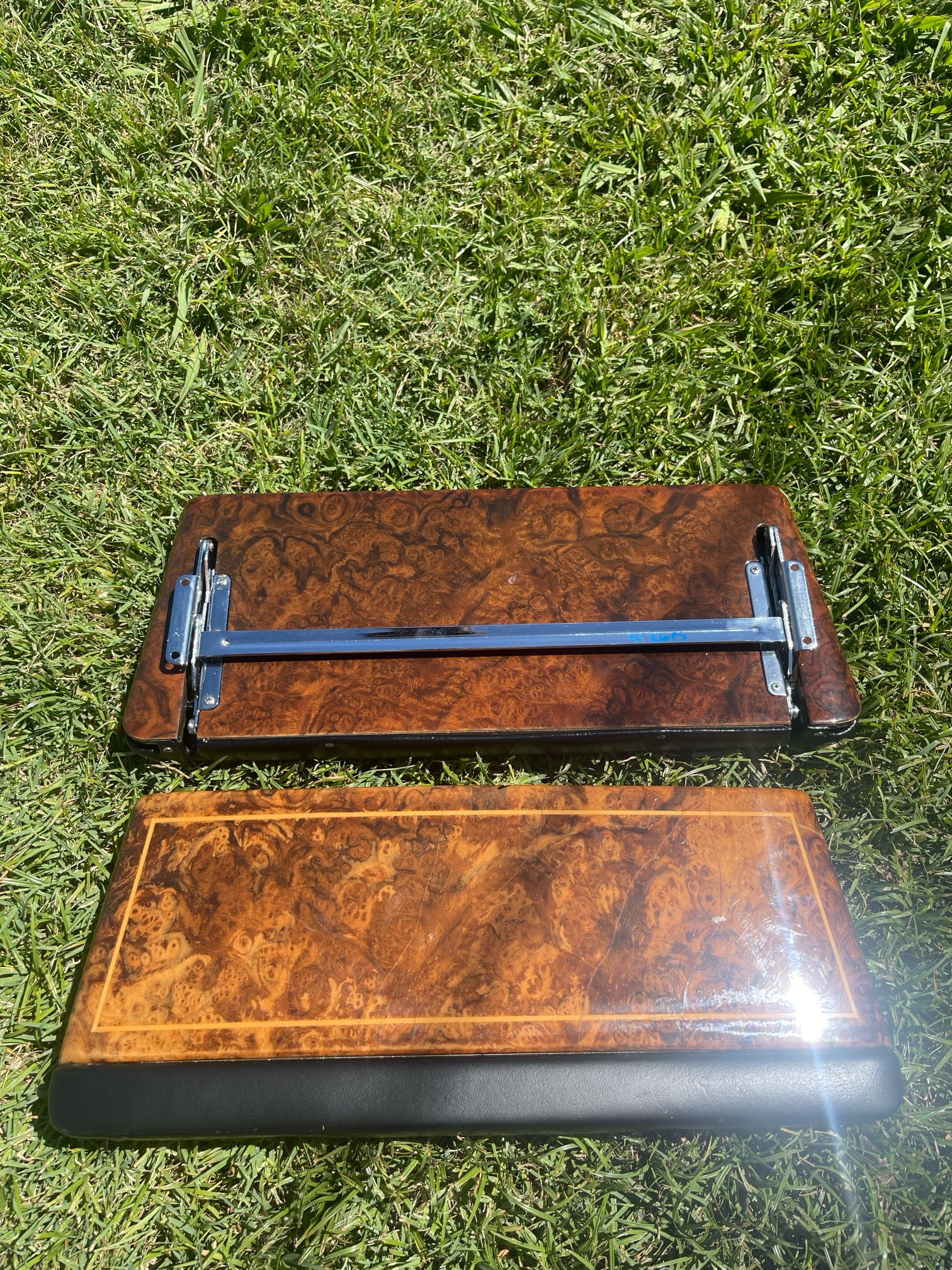 VIP CAR TABLES VIP CAR ACCESSORIES