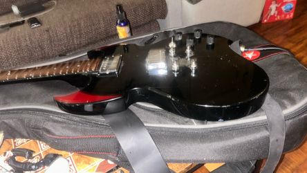 Guitar lessons- All ages welcome!