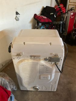 Samsung Electric Dryer – 1 Year Old – Like New