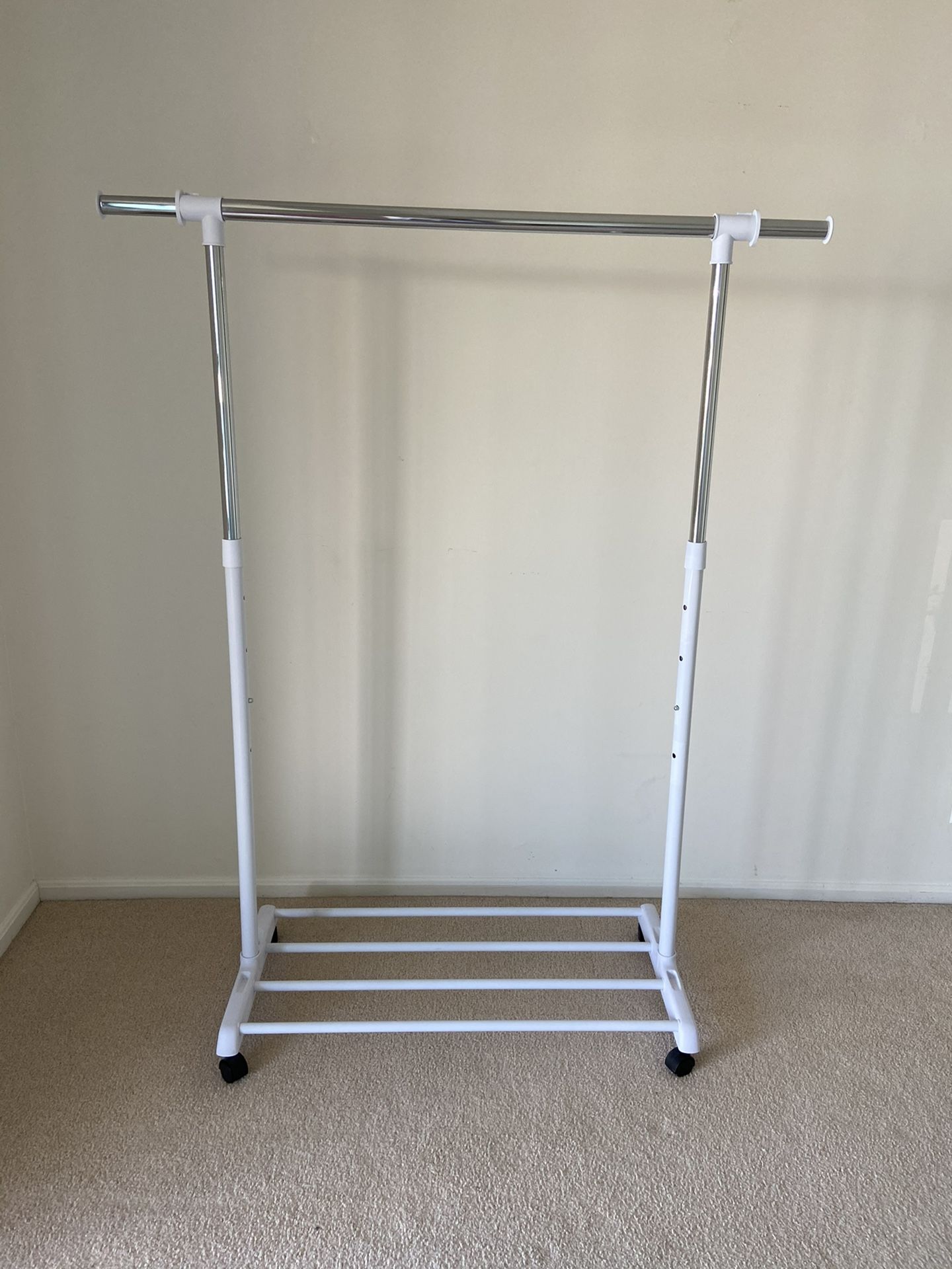 Clothes Rack - Adjustable