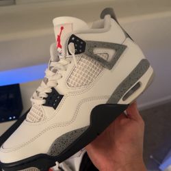 2025 White Cement Jordan 4 8.5 Mens 