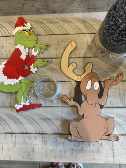 Grinch Decor 