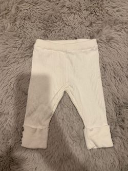 Carter’s Baby cute legging BRAND NEW !!
