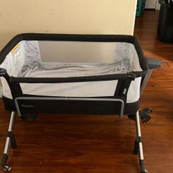 Dream On Me Bassinet 