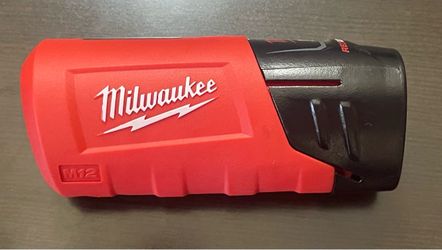 Milwaukee 43-72-1000 M12 12V Power Source Heated Gear