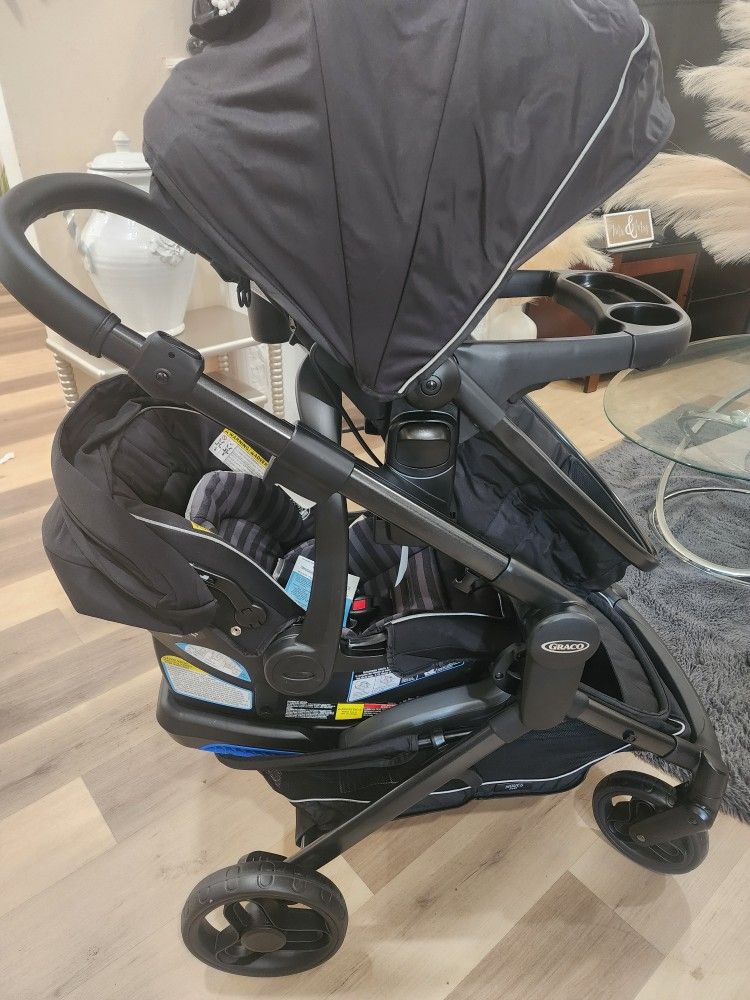 Graco Modes Nest DLX Stroller And Car Seat