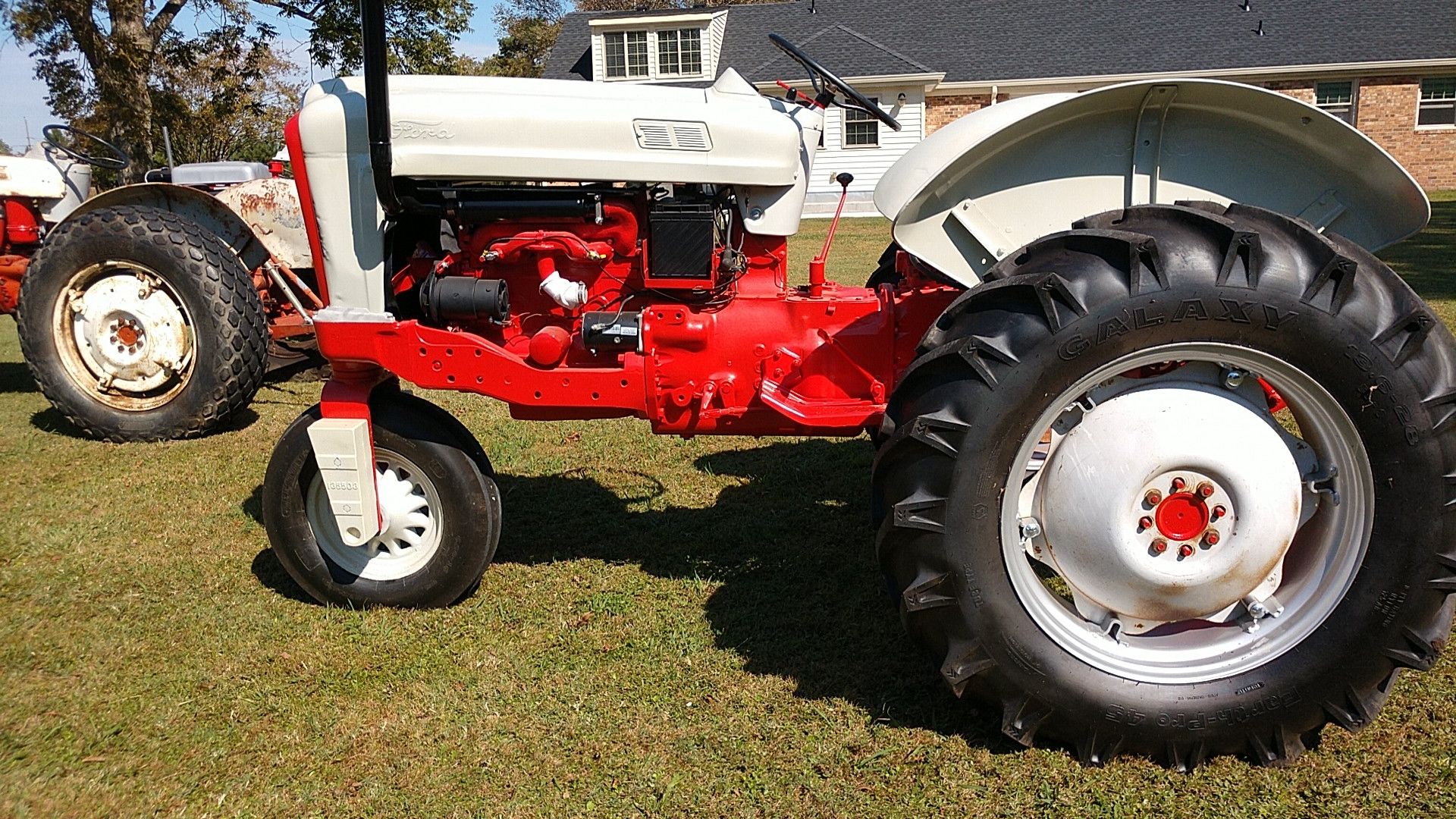 Ford 1957 961 diesel tractor for Sale in Virginia Beach, VA - OfferUp