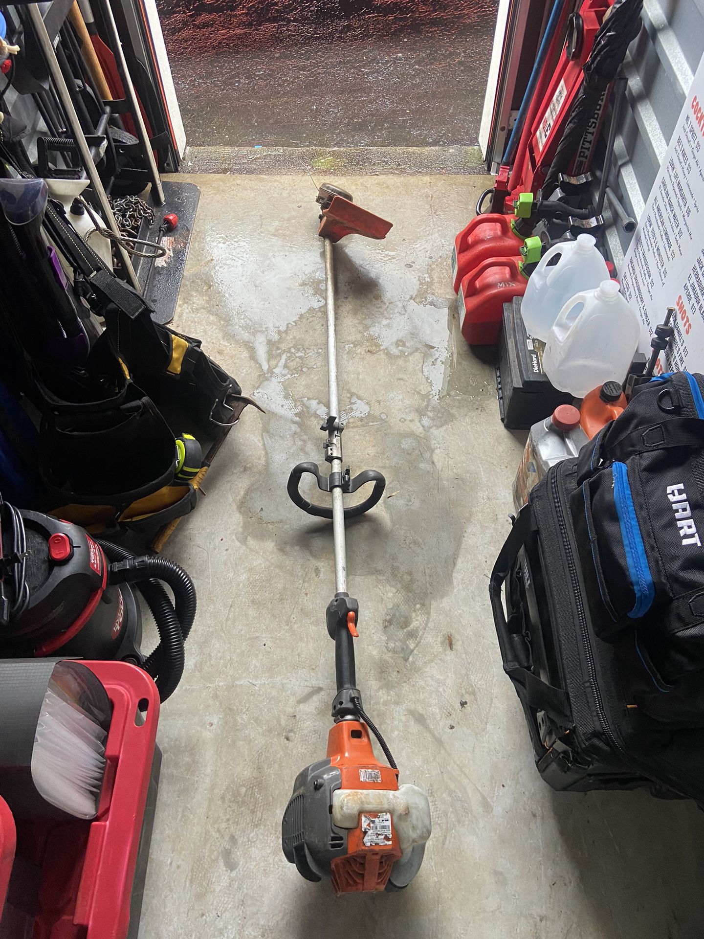 330LK Husqvarna Weed Eater Lightly Used