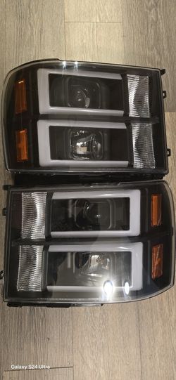 2007-2013 GMC Sierra 1(contact info removed)HD LED Bar clear Lens Projector Headlights 