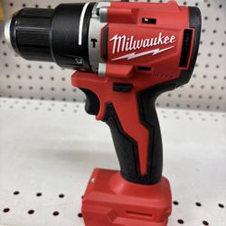 Milwaukee New Hammer Drill 18M Brushless 